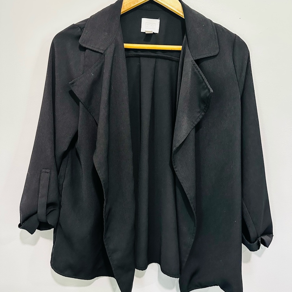 14th & Union Black Blazer with 3/4 Sleeves